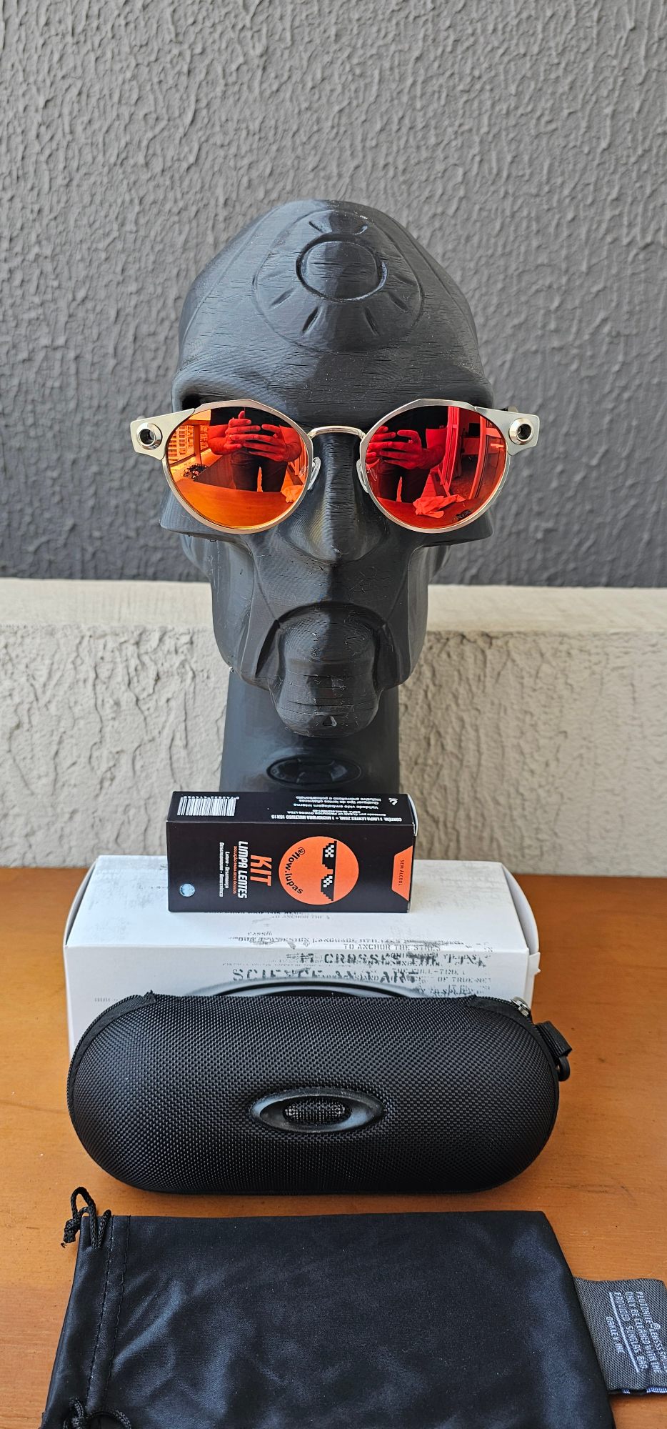 Deadbolt Armação Prata