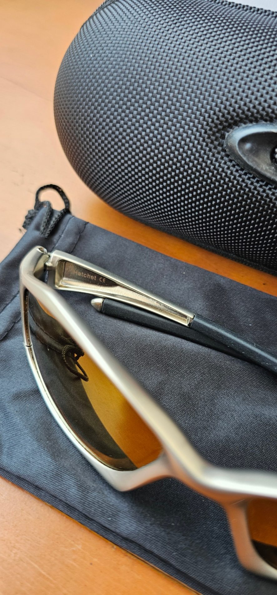 Hatch Armação Prata