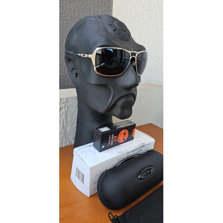 Inmate Armação Prata -  Lentes Black